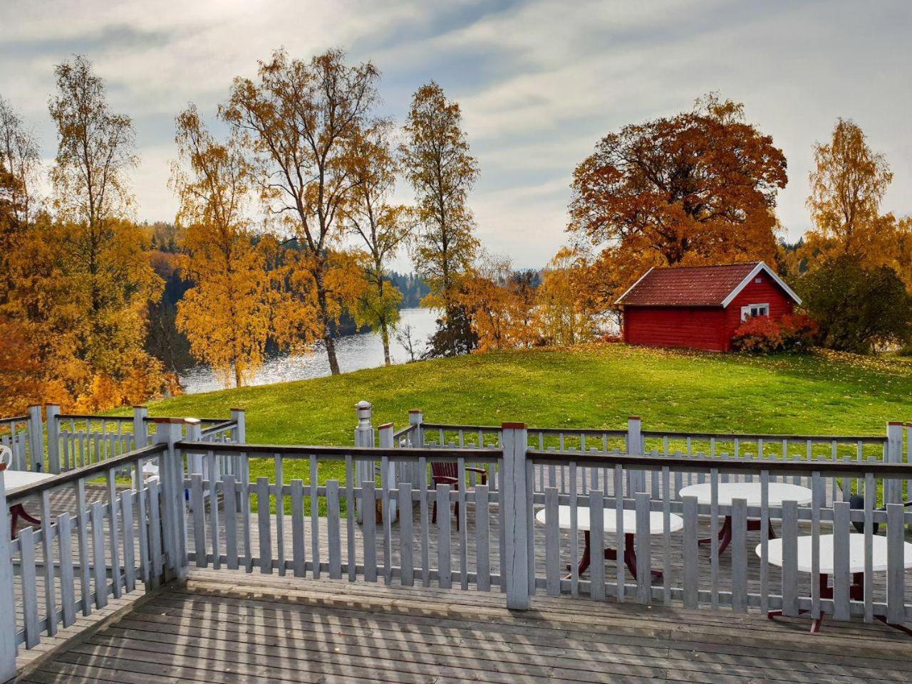 Villa Gladtjaern Smedjebacken Exterior photo